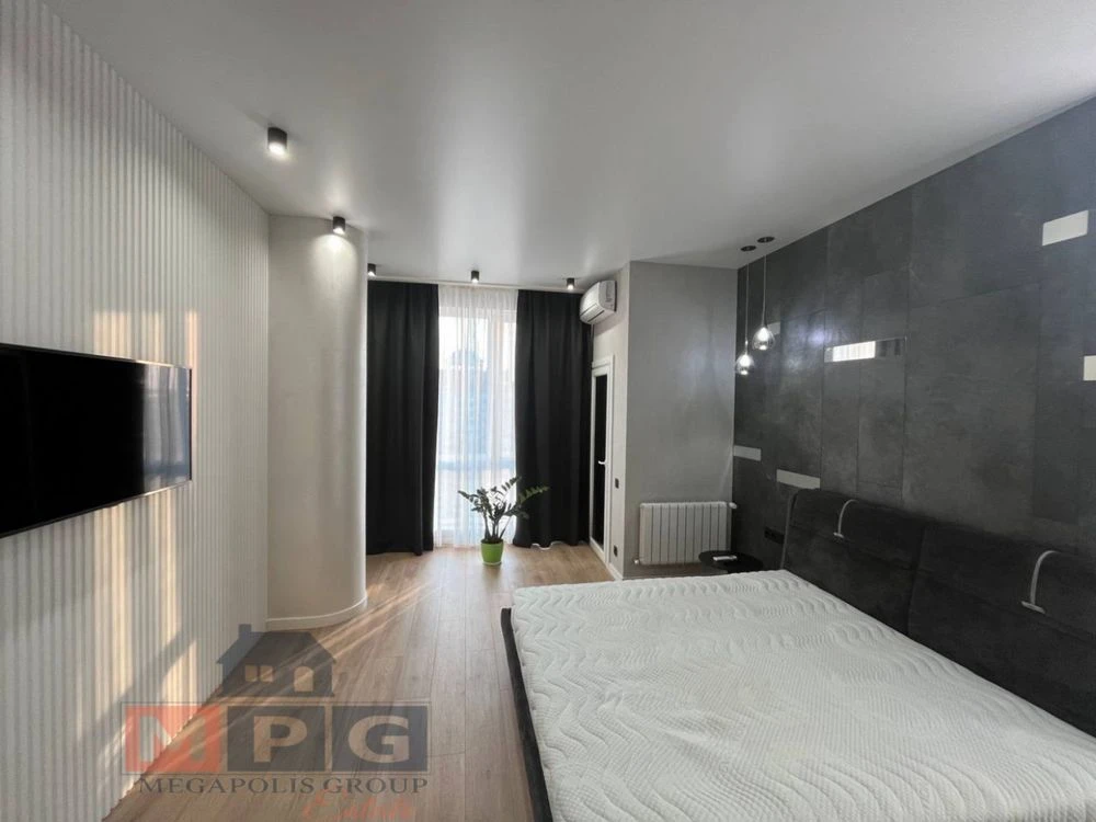 Sale of a 4-bedroom apartment in the Pavlovsky Quarter residential complex