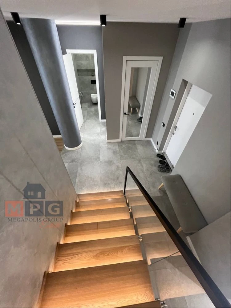 Sale of a 4-bedroom apartment in the Pavlovsky Quarter residential complex