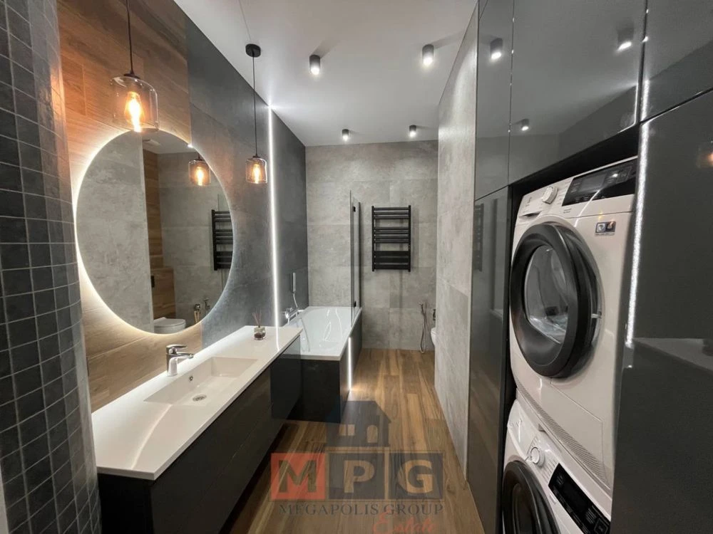 Sale of a 4-bedroom apartment in the Pavlovsky Quarter residential complex