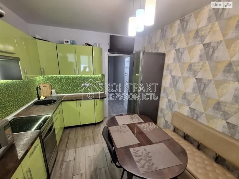 Сдается 2-комнатная квартира в долгосрочной аренде