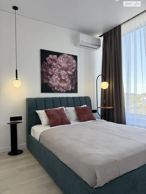 Long-Term Rental Apartment in Arcadia