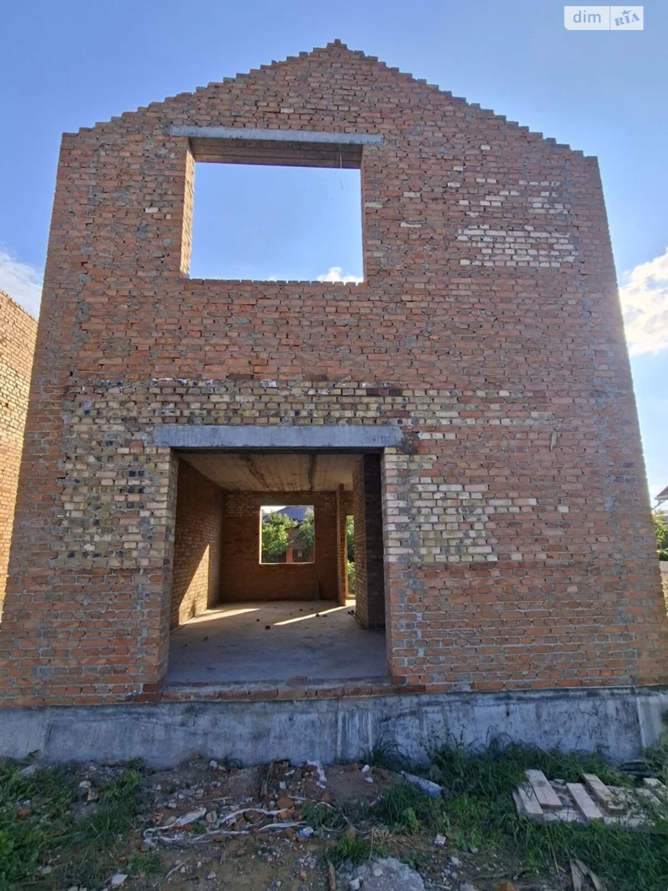 Sale: House in Old Town