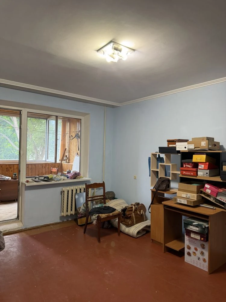 Sale of a 2-room apartment. Bul. Heroes of Krut 4 / closer to the Depot