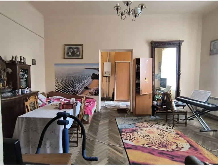 Продажа: Квартира, 3-х комнатной, на ул. Січовых Стрільців, 8.