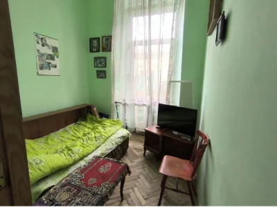 Продажа: Квартира, 3-х комнатной, на ул. Січовых Стрільців, 8.