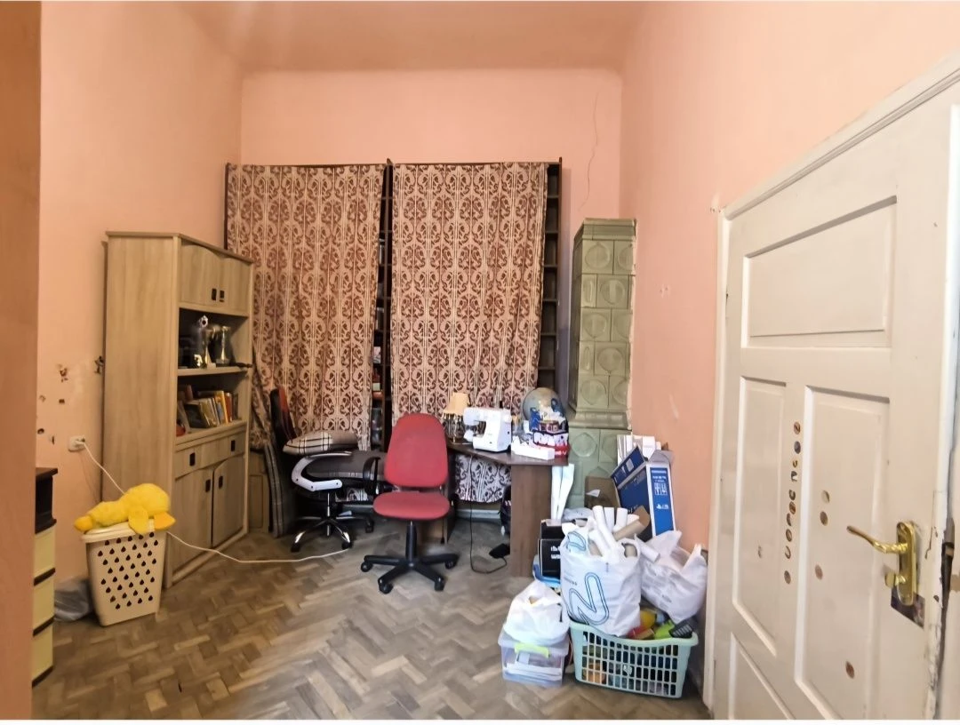 Продажа: Квартира, 3-х комнатной, на ул. Січовых Стрільців, 8.