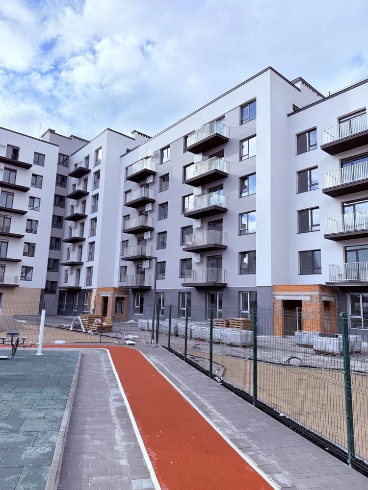 Продаж квартири мрії з великою терасою у «Містечку Південном