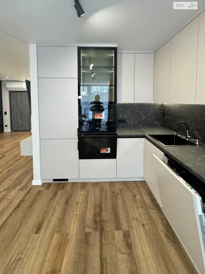 Long-Term Rental: Stylish 1-Bedroom Apartment