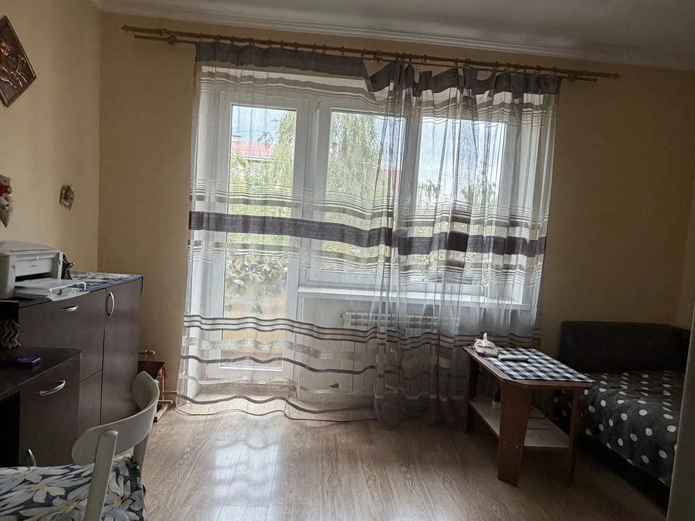 Sale of a 3-room apartment, Volodymyr Street
