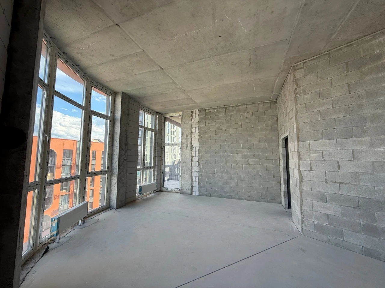 Sale of a 3-bedroom apartment, 104.9 m², Kostyakivsky Bul.