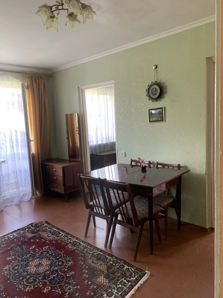Продам 3х кім Полевая
