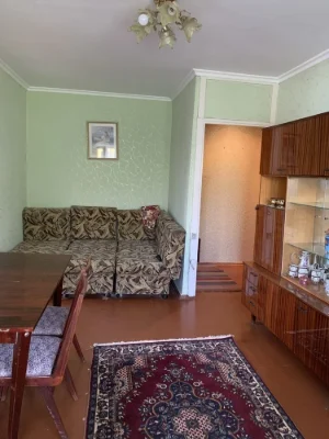 Продам 3х кім Полевая
