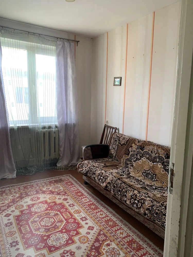 Продам 3х кім Полевая