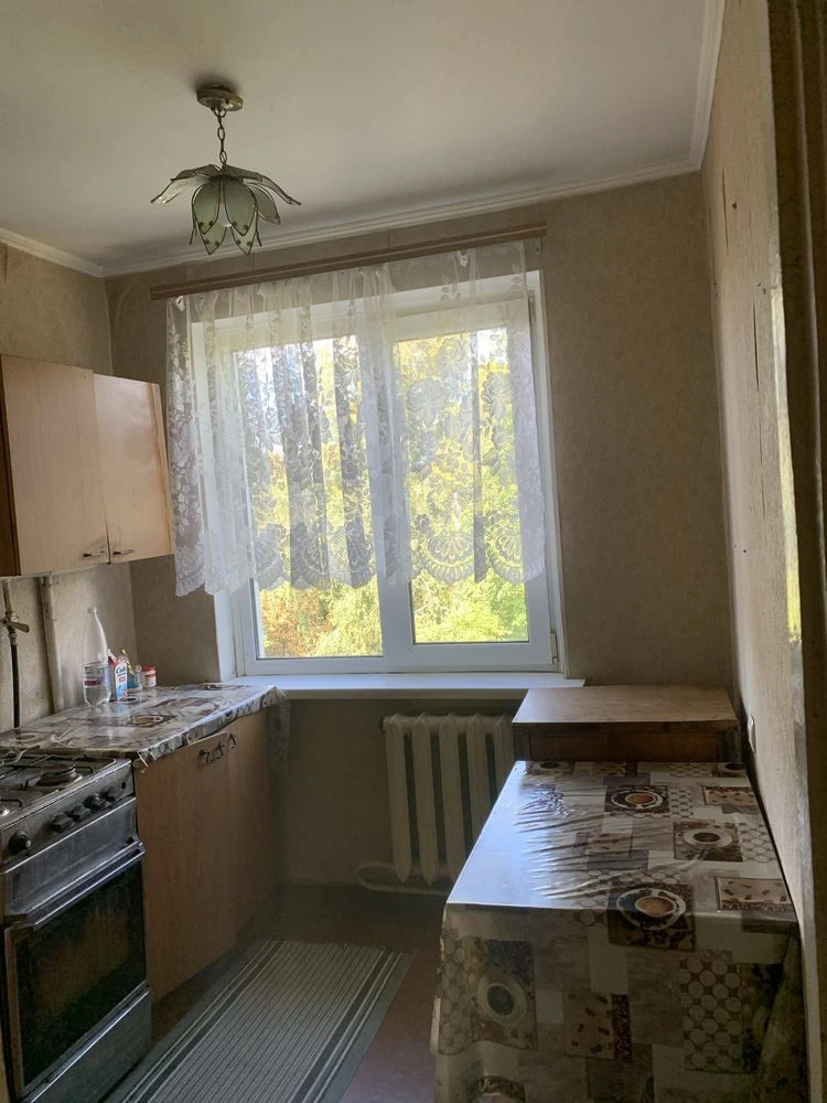 Продам 3х кім Полевая