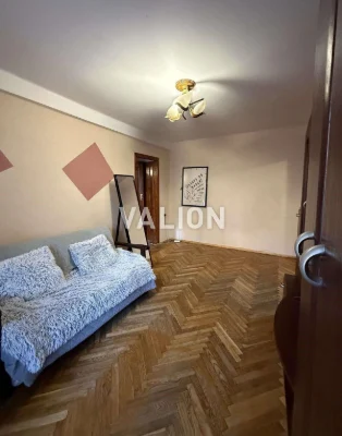 Продаж 2к квартири просп. Голосіївський 122/3