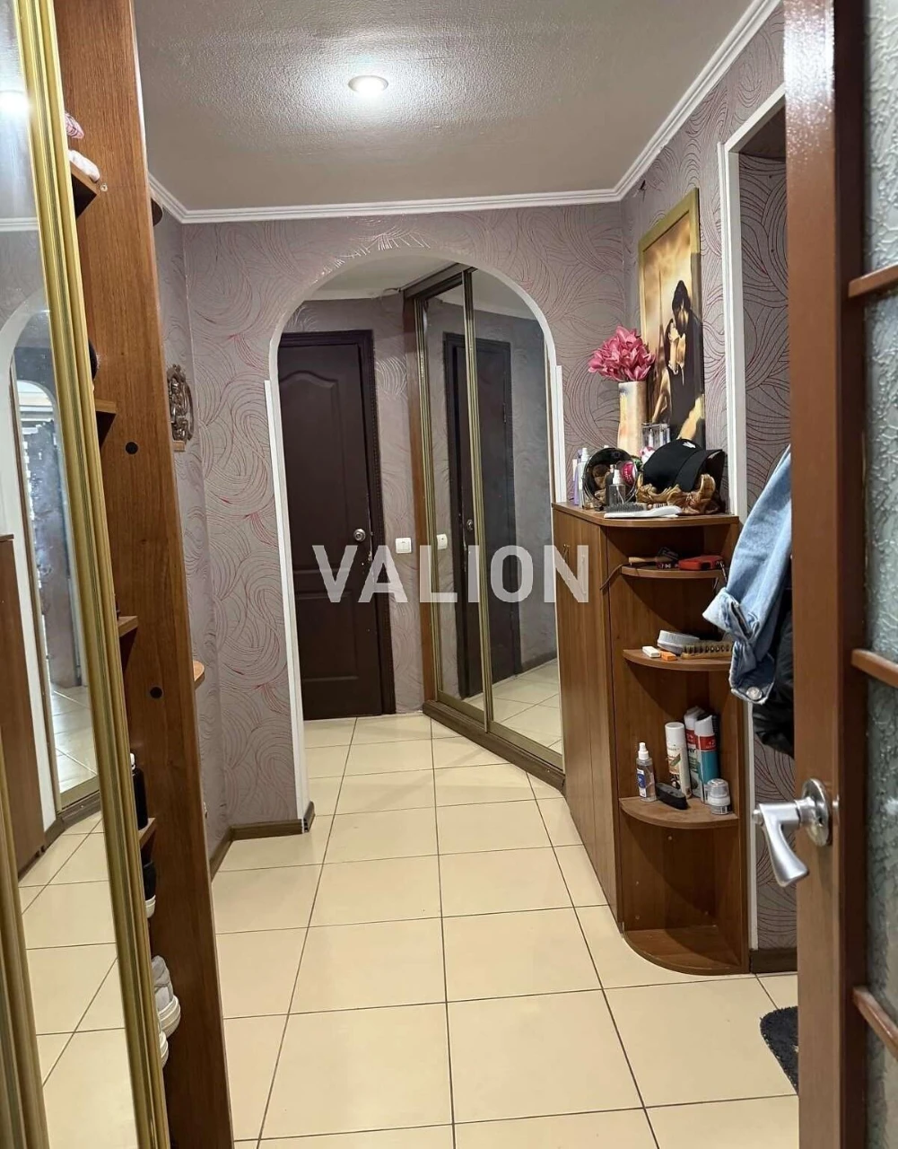 Продажа 2-комнатной квартиры на улице Мукачевская, 14