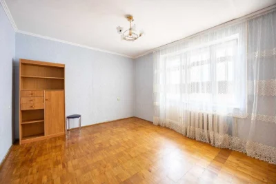 Продаж, 2 кім квартира, житловий стан, Стрийська 69, цегла,