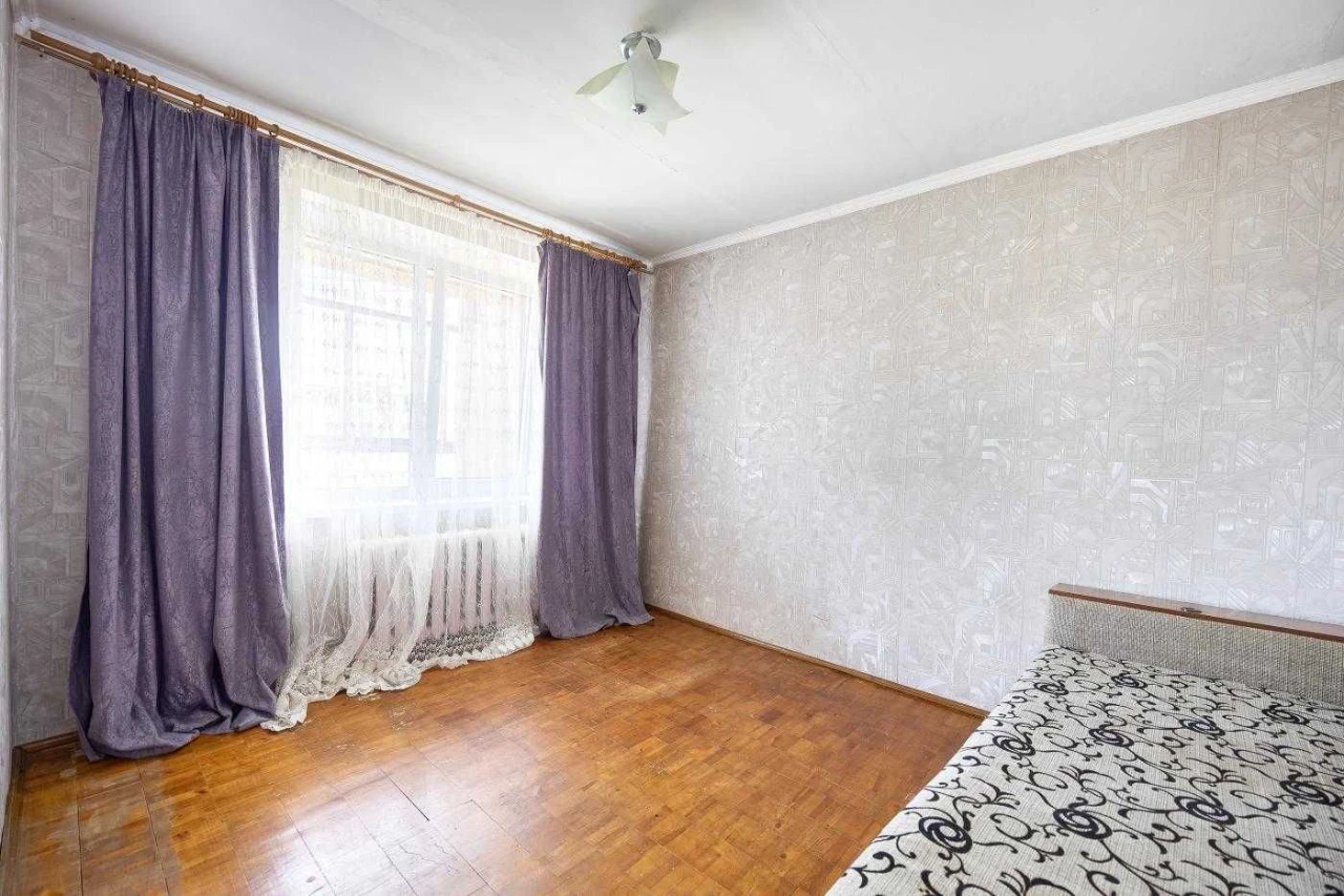 Продаж, 2 кім квартира, житловий стан, Стрийська 69, цегла,