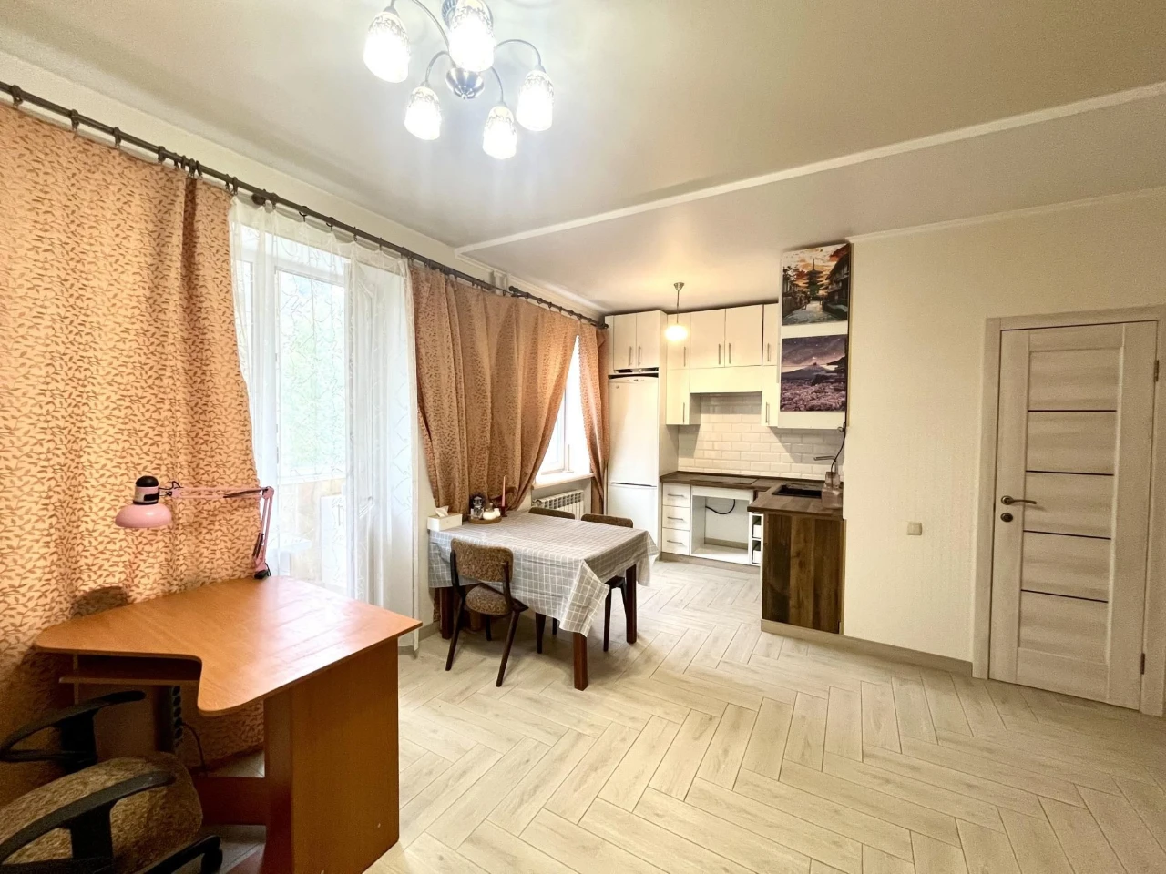 Продам квартиру в Холодногірському районі, В.Панасівська, 19