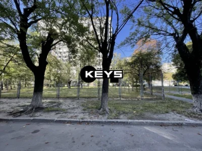 Продаж 1 кімнатної квартири. Вул.  Лятошинського 8а