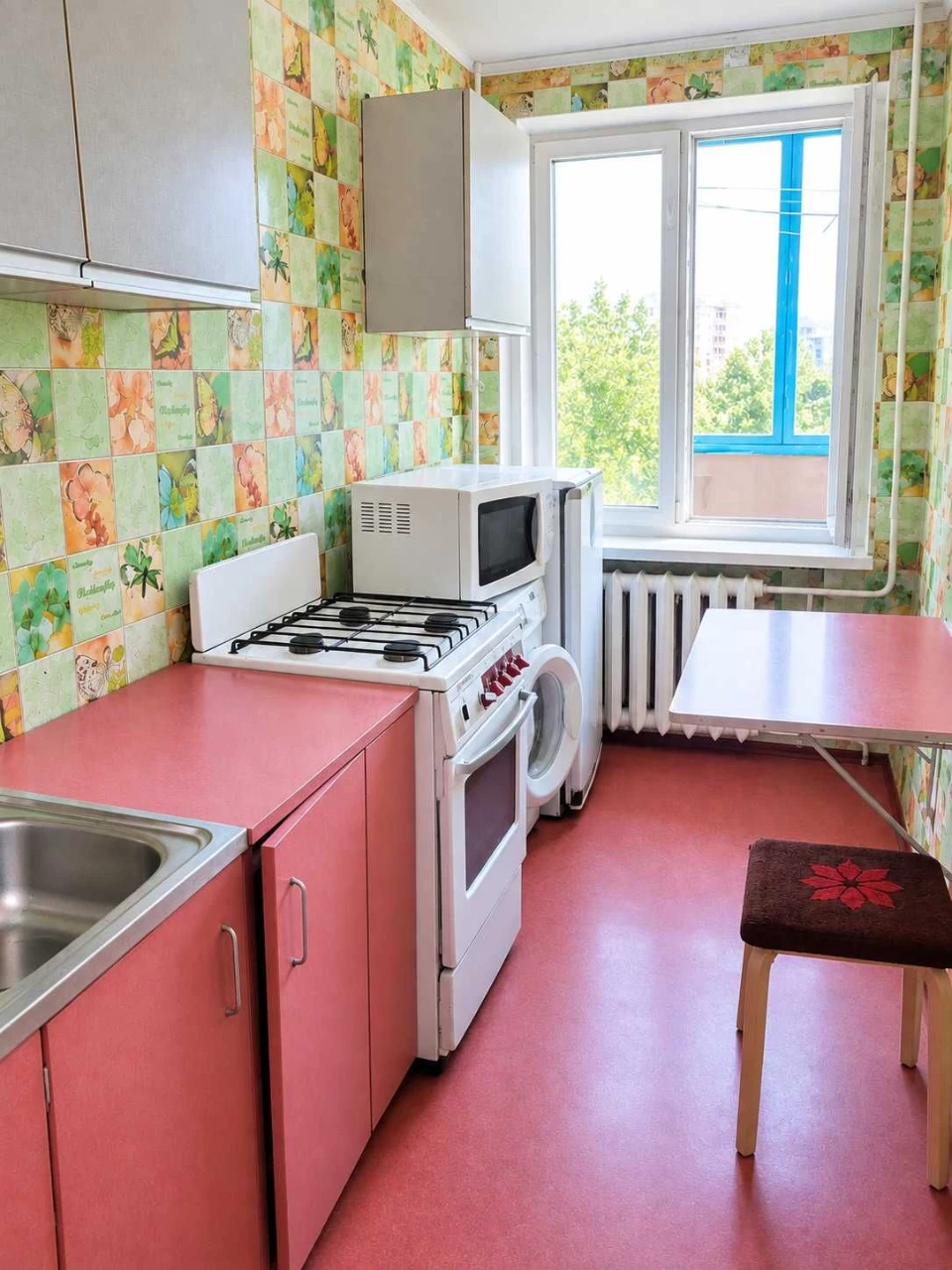 Без % 1к (29м2) Лісовий просп., 17 Ст.М. Чернігівська Юність