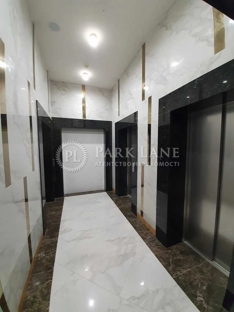 Продаж 2-к квартири в ЖК бізнес-класу Podil Plaza & Residenc