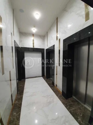 Продаж 2-к квартири в ЖК бізнес-класу Podil Plaza & Residenc