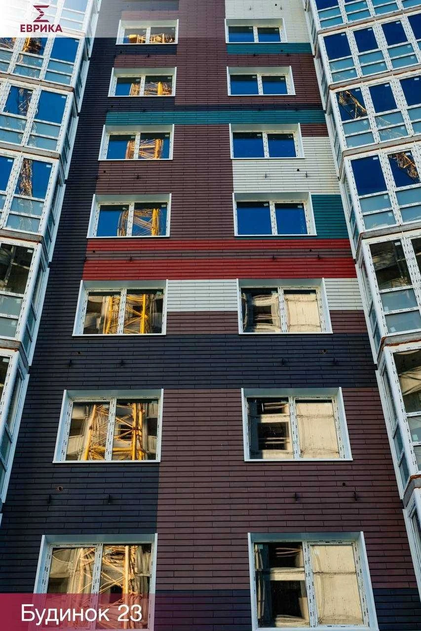 Продаж 2-кімнатної квартири біля метро, просп. Академіка Глу