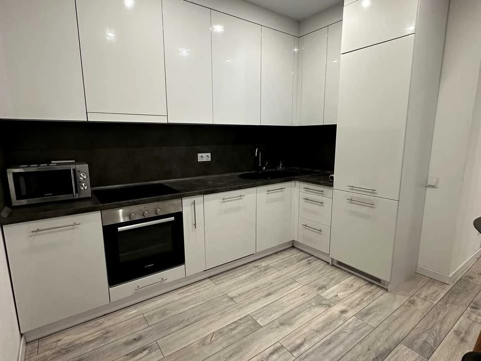 Apartment. Kyiv, Regeratorna st.
