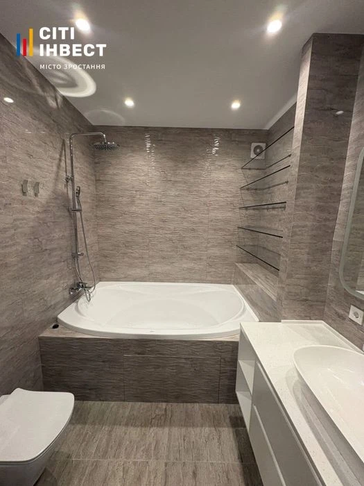 BEST OFFER! 3-room apartment in the Sokolniki residential complex, renovated, furnished.
