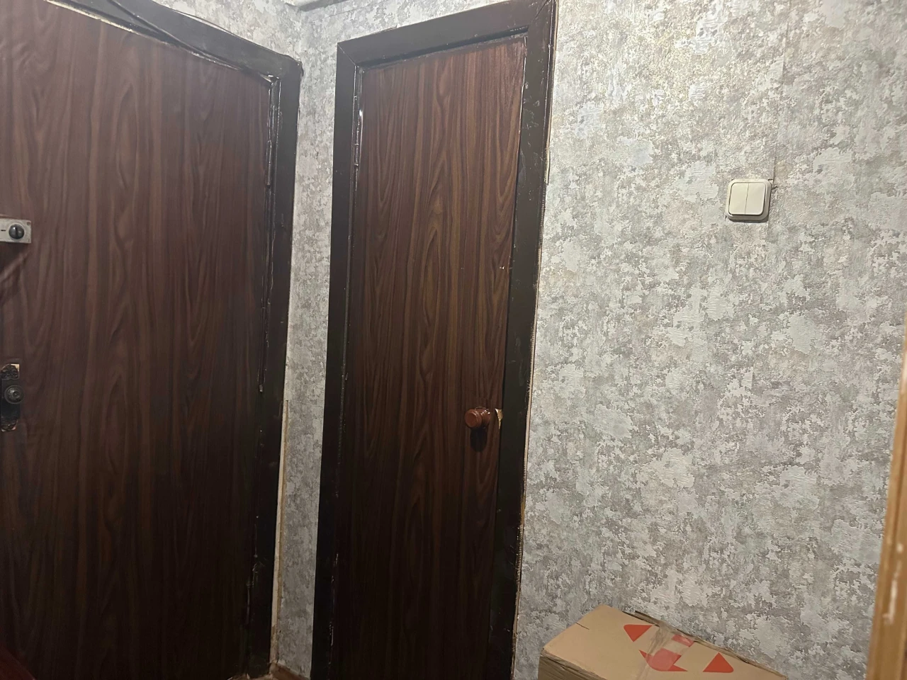 Diamond Motel for sale, 1-bedroom apartment.