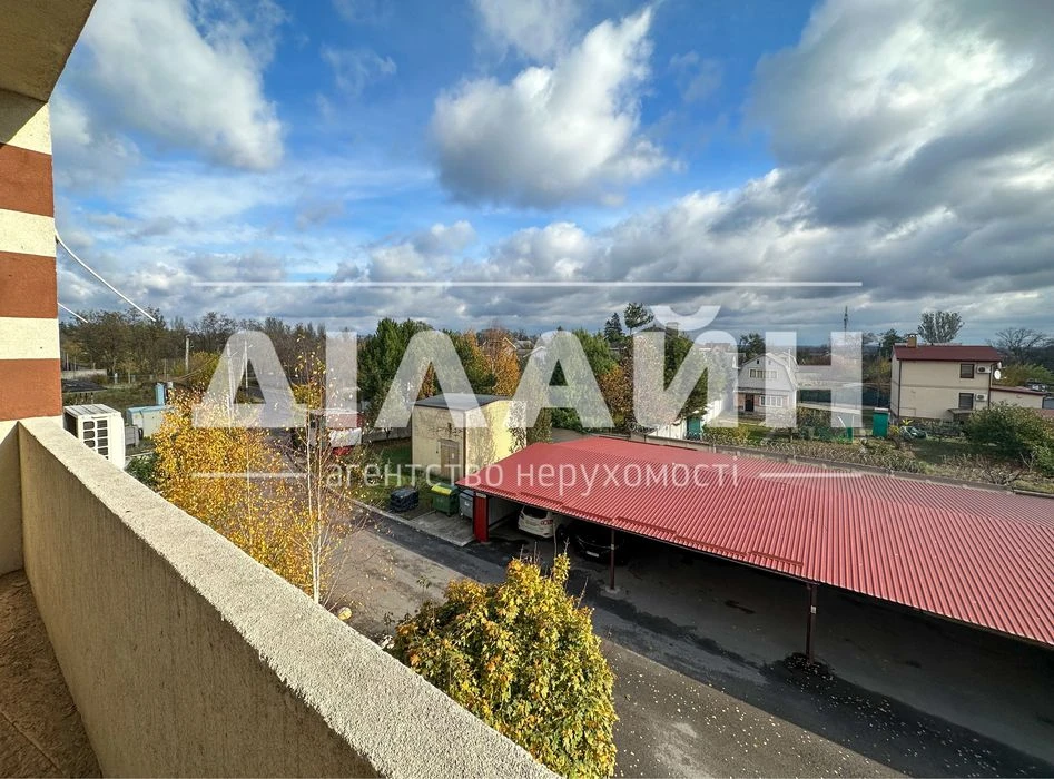 Great option! 240 m2 at an adequate price in the Renaissance residential complex