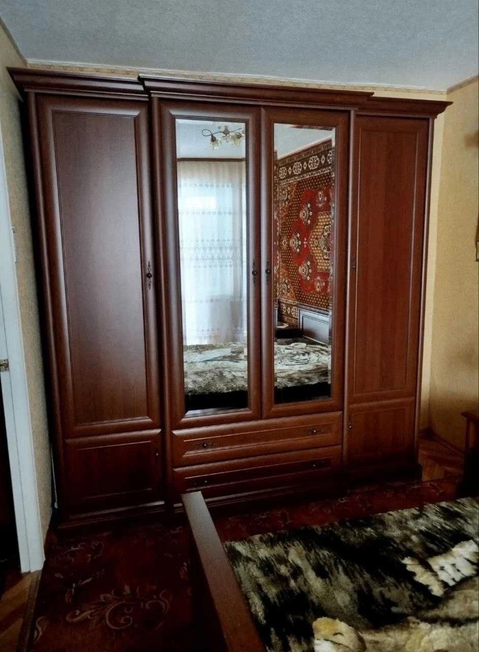 Продаж 2 кімнатної квартири з автономним газовим опаленням в