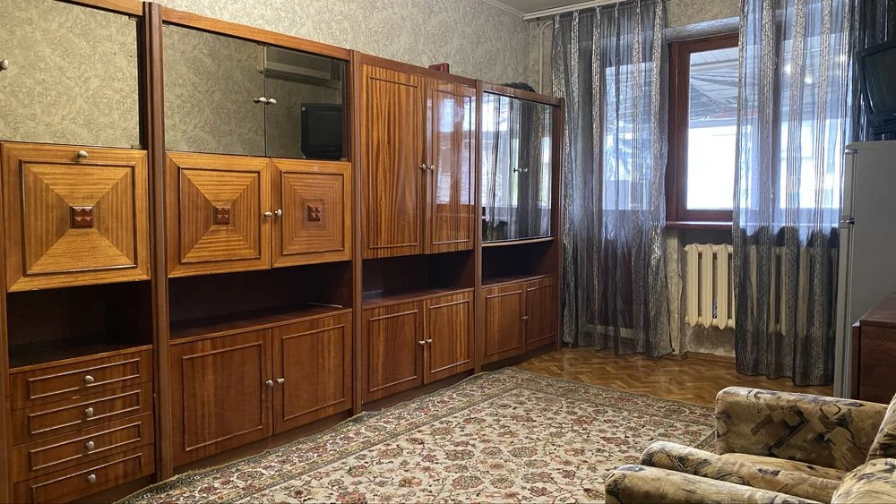 Срочно! 2к Генерала Безручка (Новоорловская) рн пр Мазепы! С