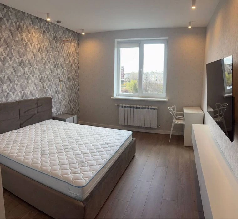 BEST OFFER! 3-room apartment in the Sokolniki residential complex, renovated, furnished.