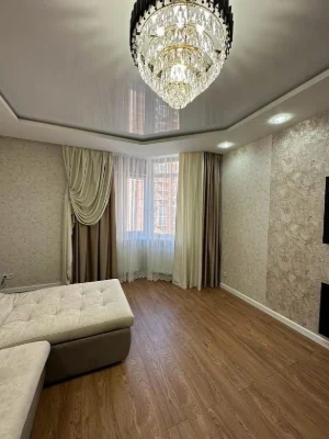 Продам квартиру з ремонтом, 98 кв.м, в ЖК Дмитрівський (2-69