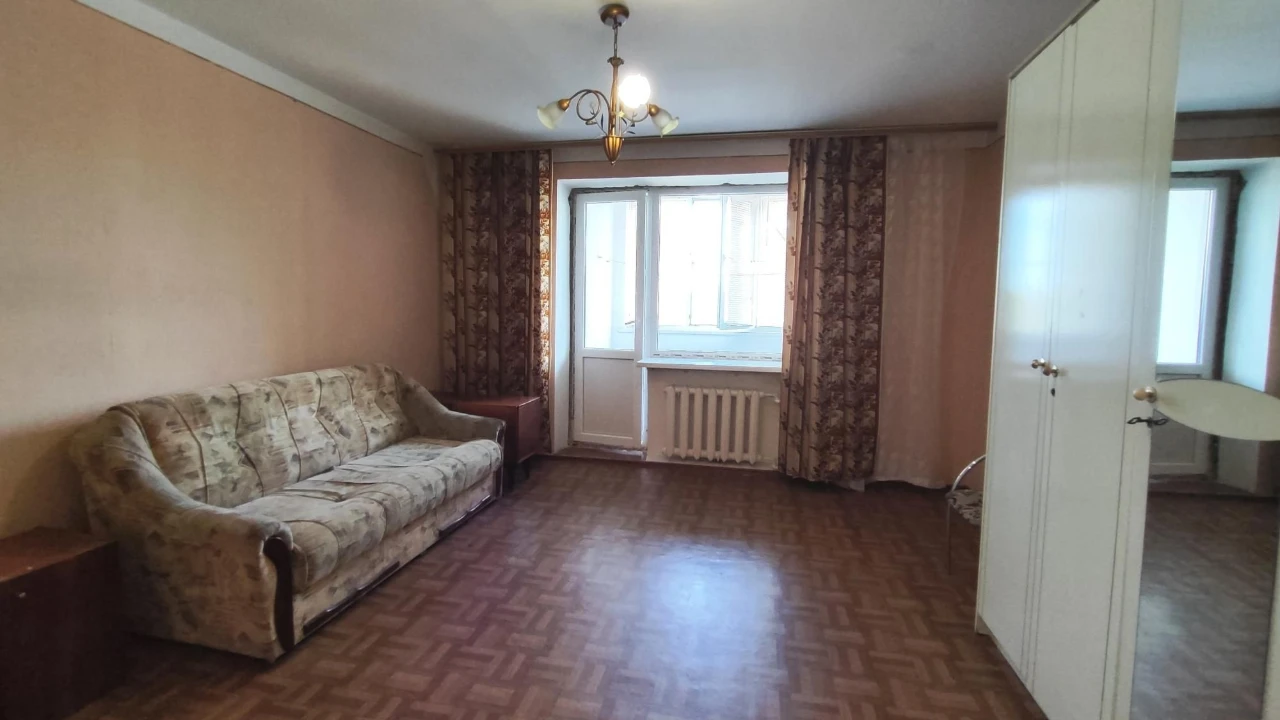 Продам 2-кім.квартиру в новому цегляному будинку на Таїрова.