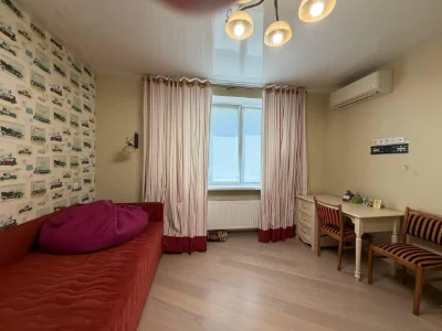 Продам 3-к квартиру з ремонтом, 100 кв.м, на Черемхах (3-247