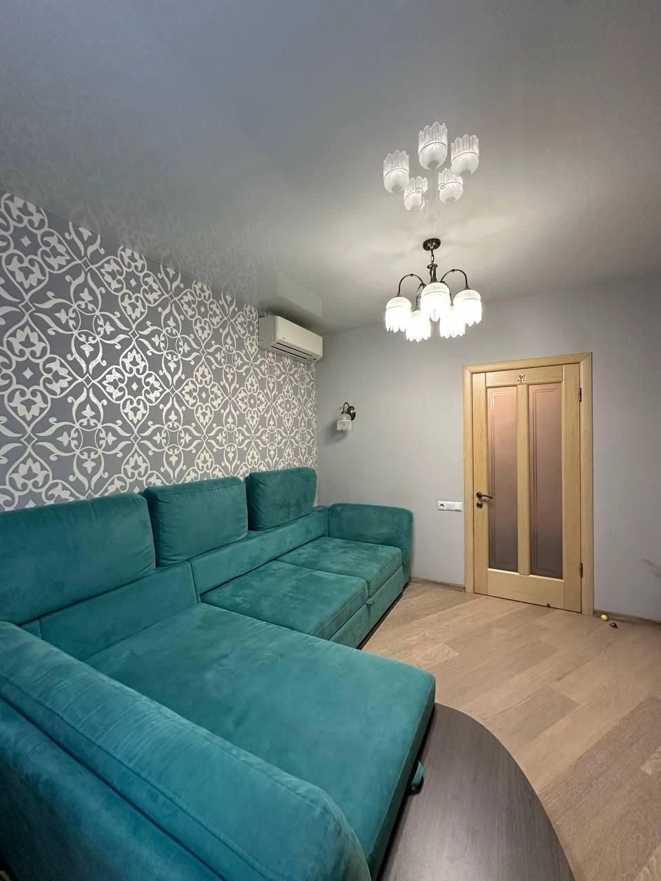 Продам 3-к квартиру з ремонтом, 100 кв.м, на Черемхах (3-247