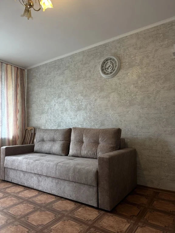 2кім. квартира, низький поверх