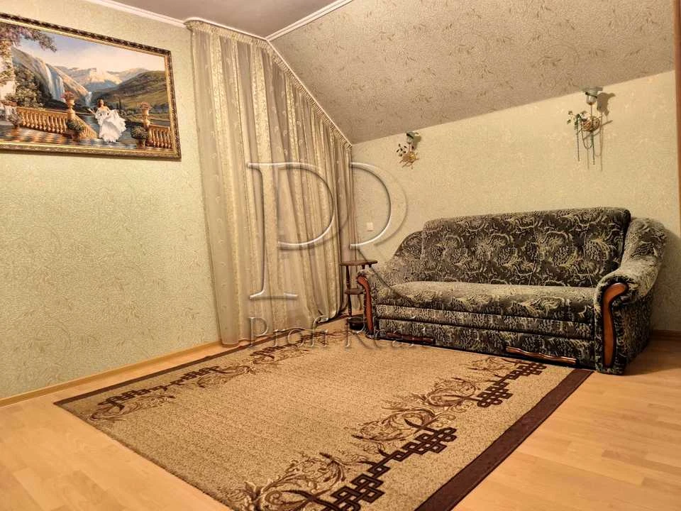 Apartment. Bishivsky Prospect.