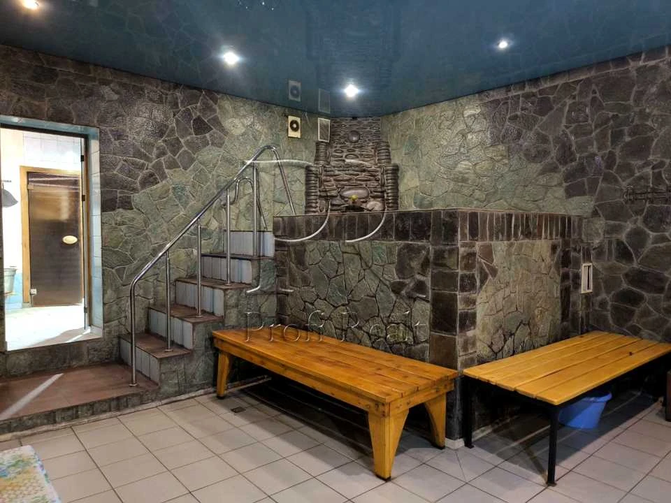 Apartment. Bishivsky Prospect.