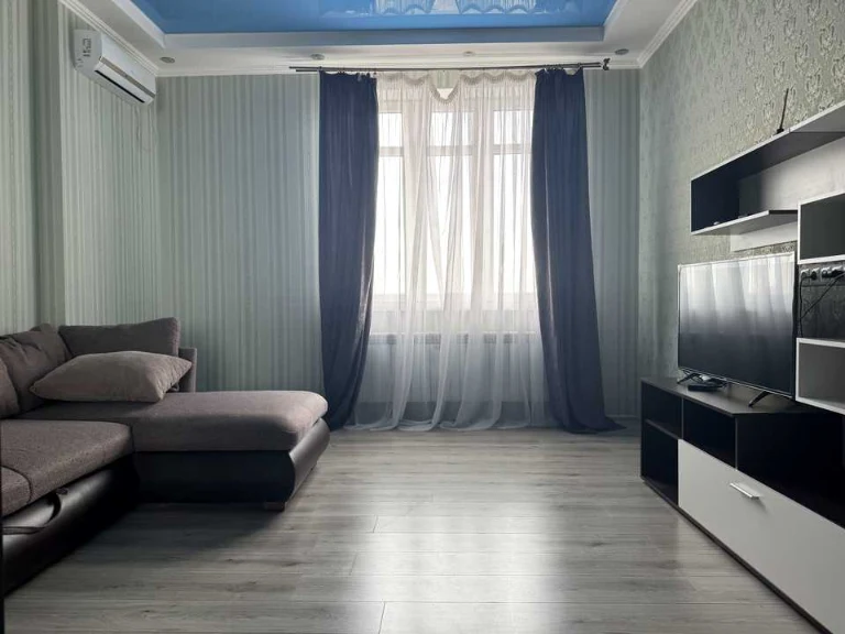 Apartment. Preobrazhenska Street, Kyiv.
