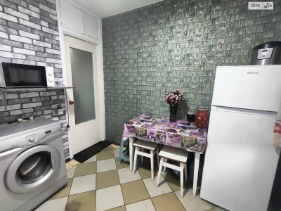 Long-Term Rental: Apartment in the Left Bank Area