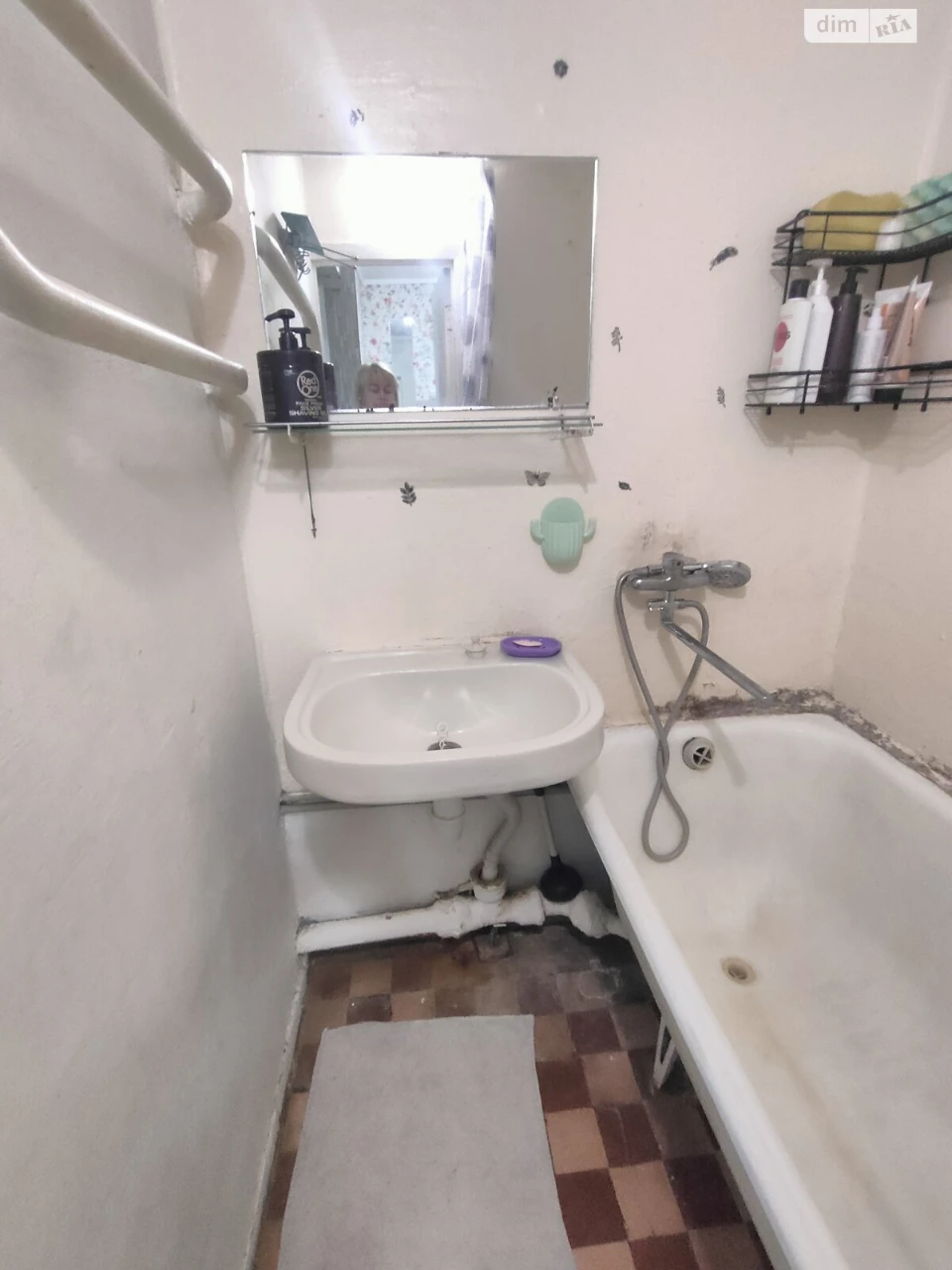 Long-Term Rental: Apartment in the Left Bank Area