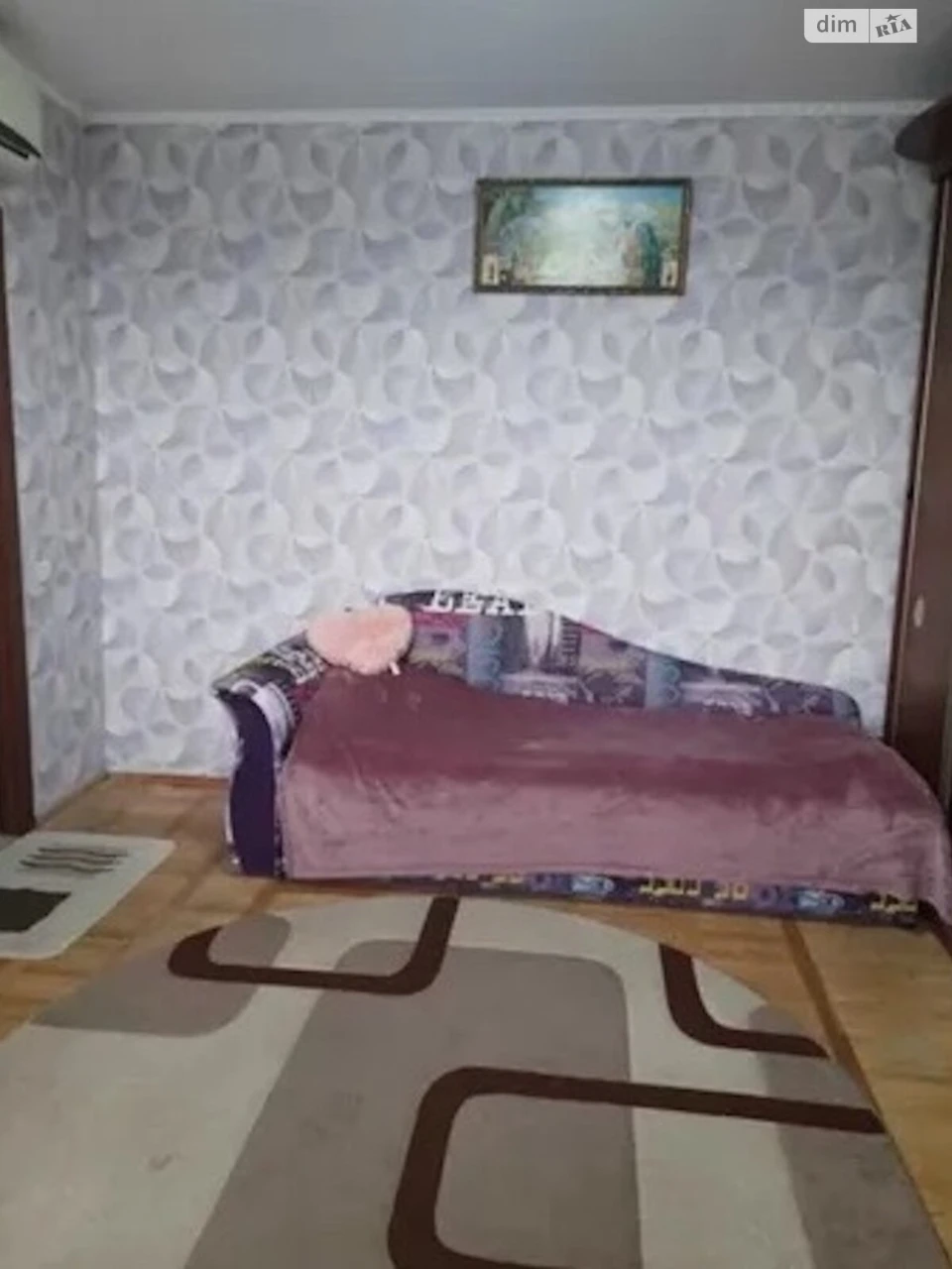 Продажа квартиры в Рясне