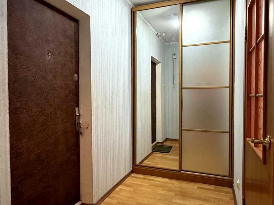 Квартира. Київ, Урлівська вул.