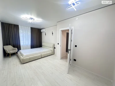 Продаж Квартира Пасічна