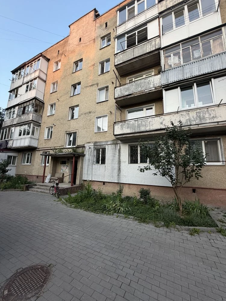 Однокімнатна квартира біля Парку Шевченка з індивідуальним г