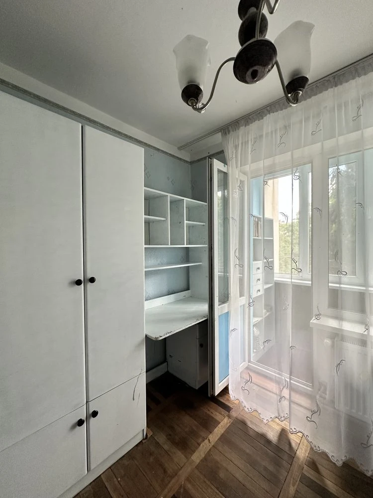 4 кімнатна квартра , оновлений будинок, Хоткевича , автономн
